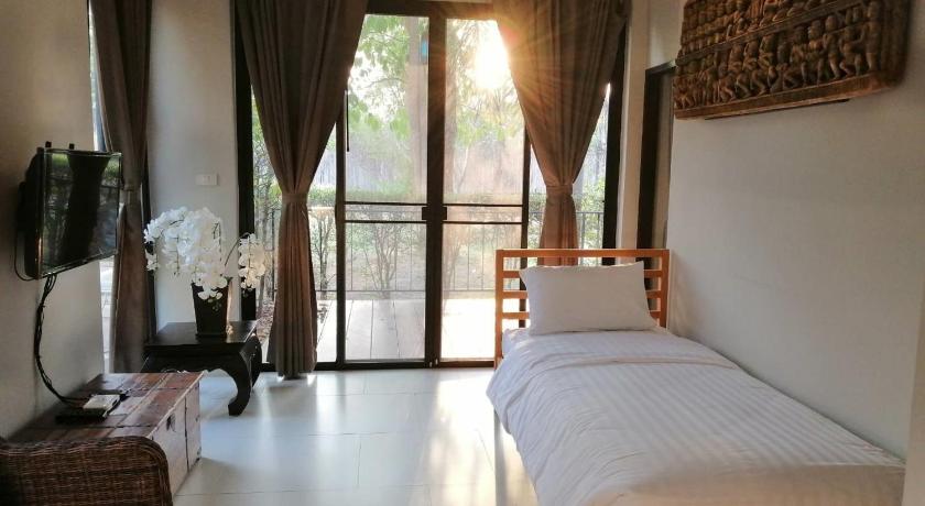 Image of Family Triple Suite 5