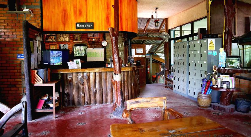 Morning Mist Resort photo