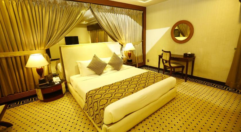 Bahria Grand Hotel & Resort photo