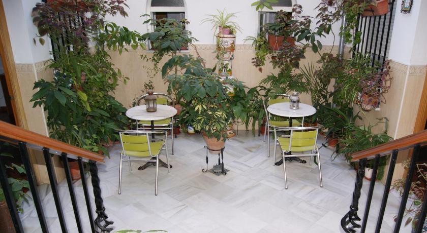 Hostal Alcazar I — Hotel in Cordoba