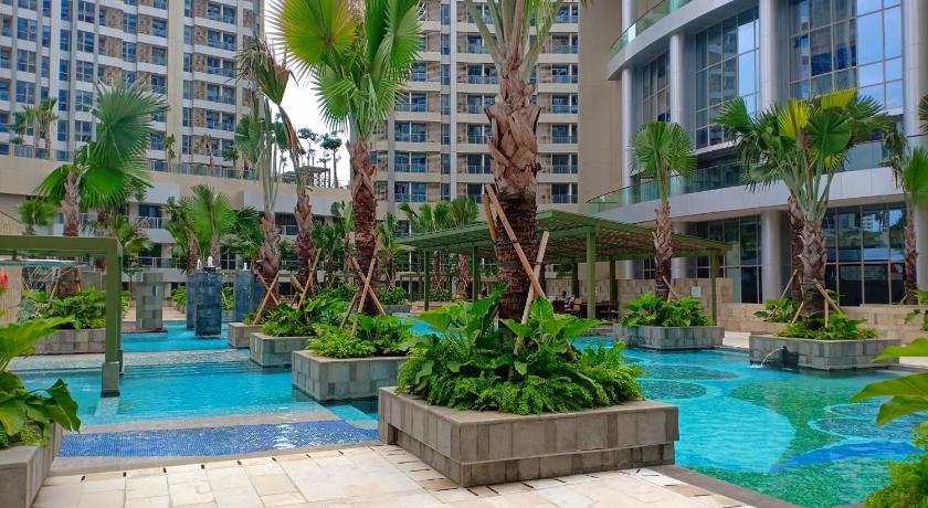 Taman Anggrek Residence Best Residence for Shopping and Travel Time photo