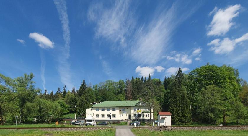 Olivin Kytlice — Hotel in Kytlice