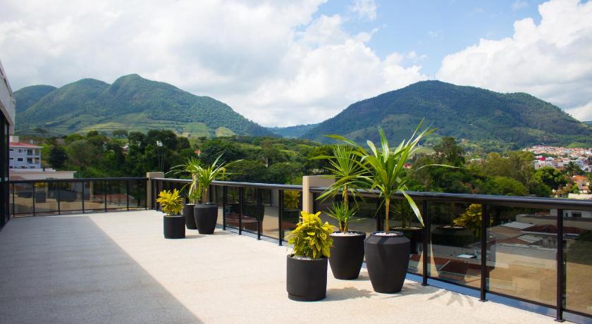 Dela Inn Andradas photo