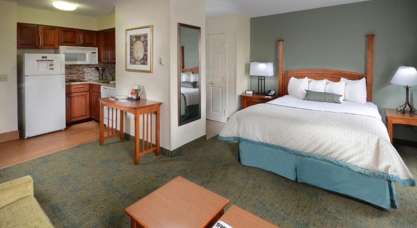 Staybridge Suites Raleigh-Durham Airport