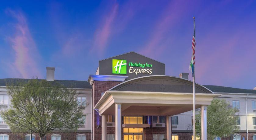 Holiday Inn Express Radcliff Fort Knox photo