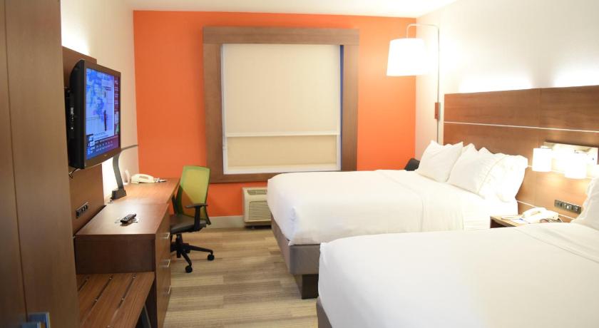 Holiday Inn Express Hotel & Suites Pensacola West I-10