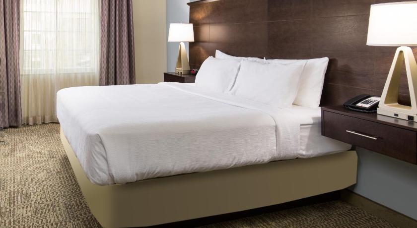 Staybridge Suites Sacramento-Folsom