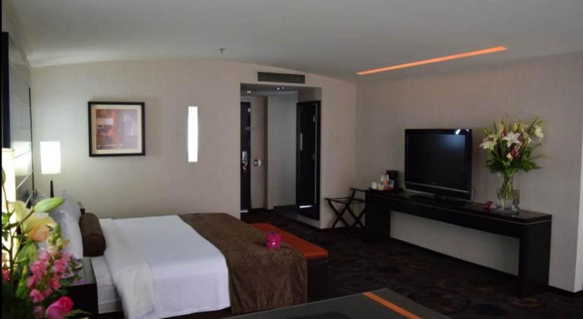 Crowne Plaza Toluca - Lancaster