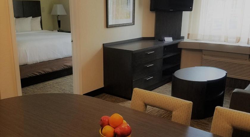 Candlewood Suites East Syracuse Carrier Circle