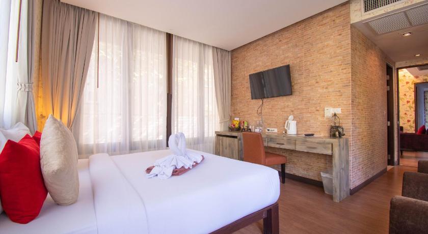Image of Cattleya Suite 7