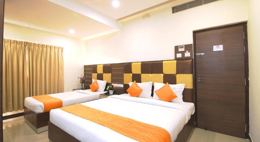 Image of Premium Triple Room 1