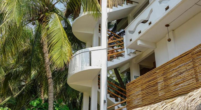 Bikini Beach House photo