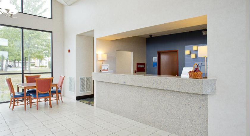 Holiday Inn Express Stephens City