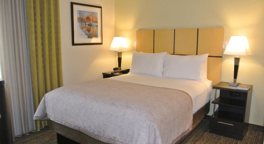 Candlewood Suites Washington-Fairfax