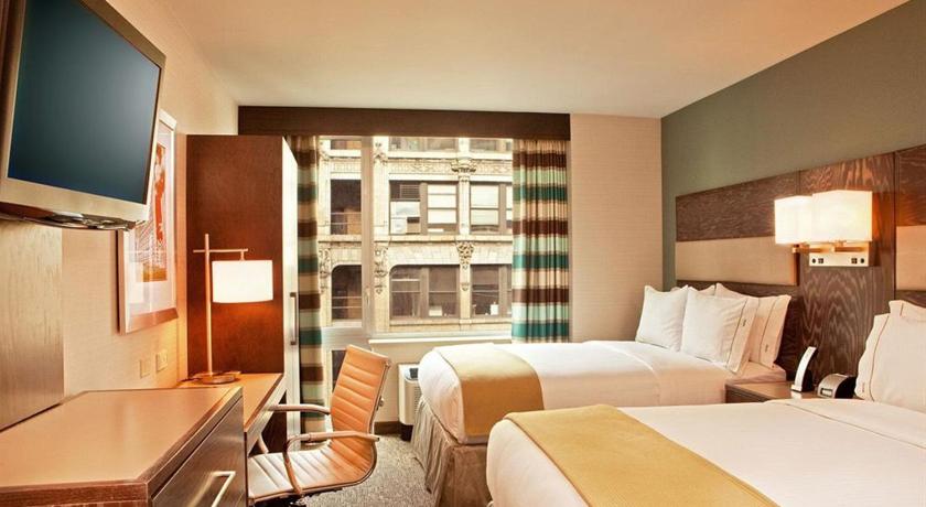 Holiday Inn Express - Times Square South