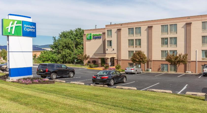 Holiday Inn Express Harrisburg SW - Mechanicsburg