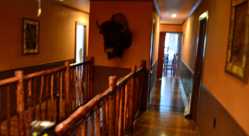 Guerneville Lodge photo