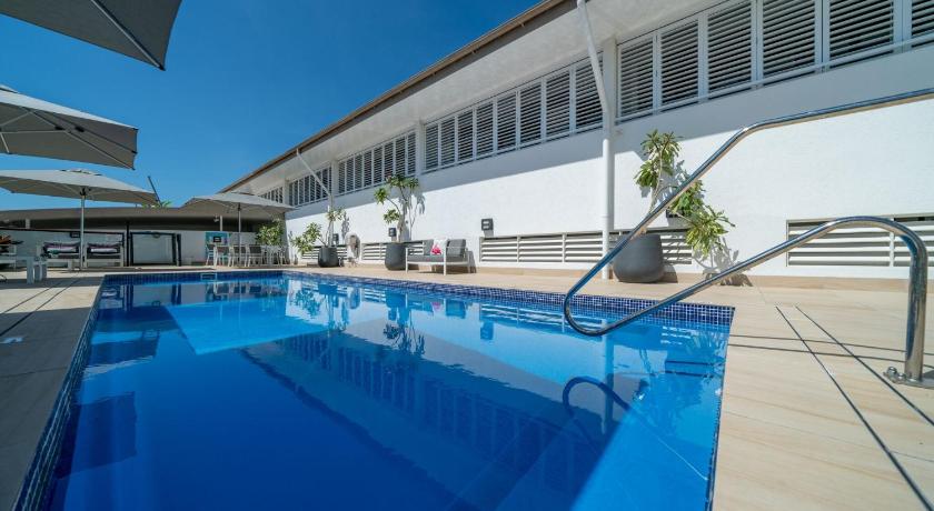 Saltwater Luxury Apartments photo