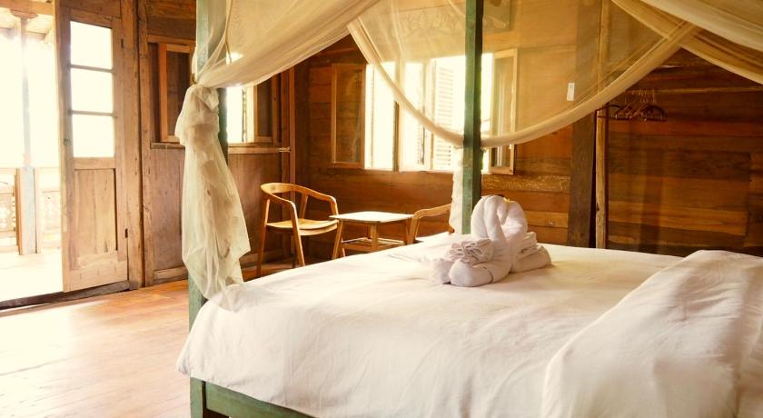 Green Vanilla Bungalow photo