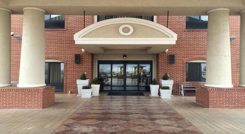 Holiday Inn Express Hotel & Suites Oklahoma City-West Yukon