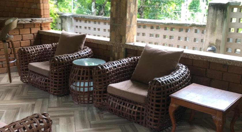 Tatys homestay photo
