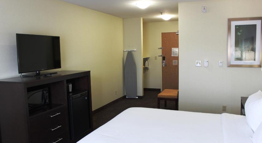 Holiday Inn Express Yorkton East