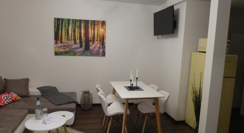 Apartment Goethe Near center free WiFi & parking - image 13