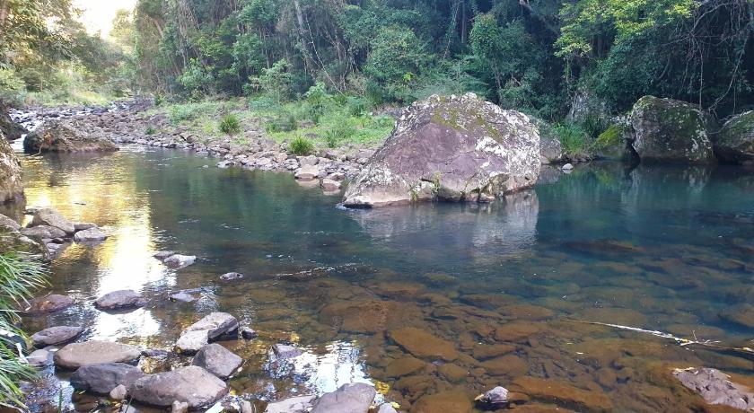 Maleny Tropical Retreat