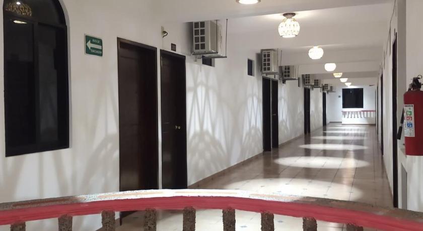 Hotel Real del Quijote photo