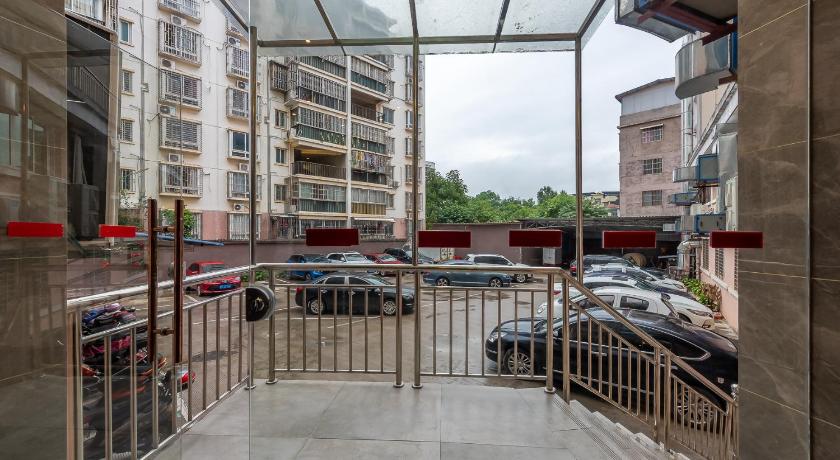 Days Hotel Yishun Guilin photo