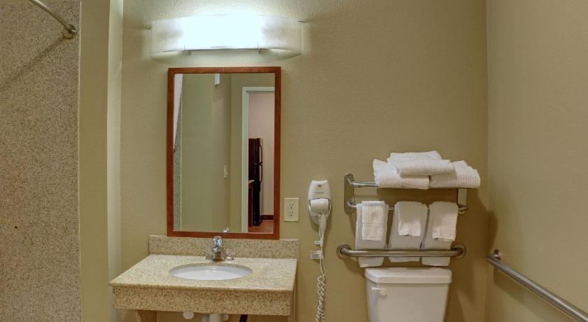 Candlewood Suites Texarkana