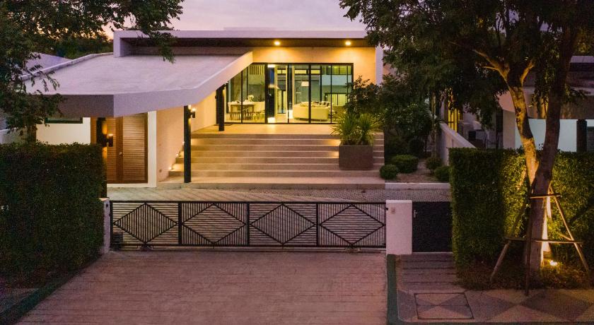 芭堤雅 Movenpick 3-Bedroom Pool Villa Beach Access, Na Jomtien Pattaya 5星级 单人房 设施