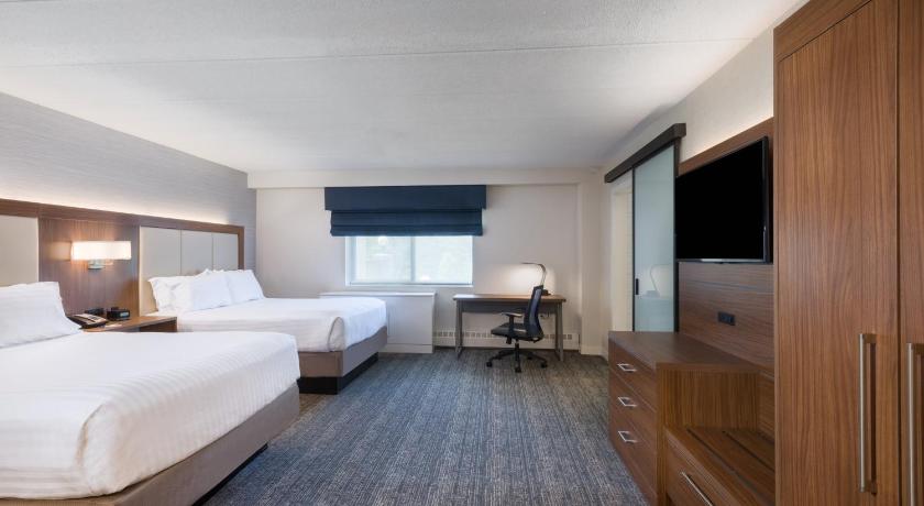 Holiday Inn Express Boston-Waltham