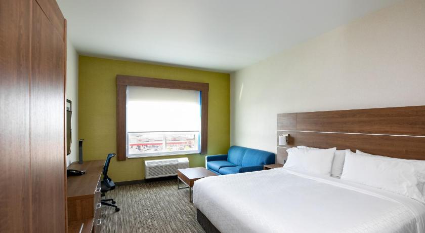 Holiday Inn Express Lethbridge Southeast