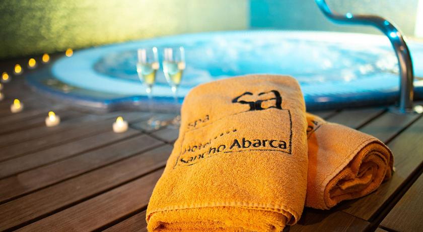 Hotel Sancho Abarca Spa