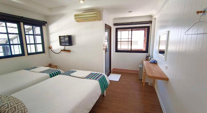รูปของห้องมาตรฐาน เตียงแฝด (ชั้นบน) (Standard Twin Room (Upper Floor)) 0