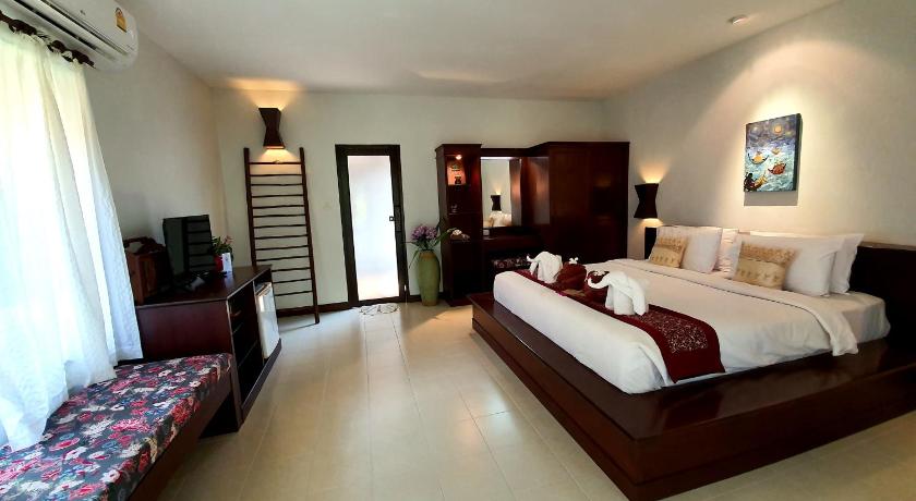 Image of Superior Twin Room 3