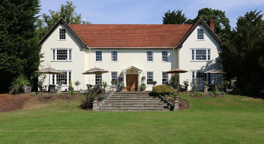 Sturmer Hall Hotel and Conference Centre photo
