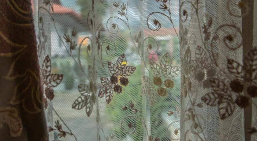 Avgi photo