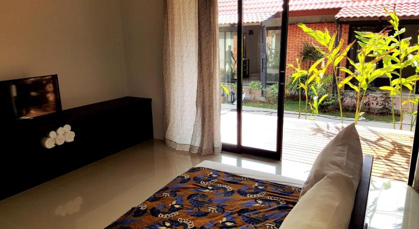 Image of Family 2 bed room suite 9