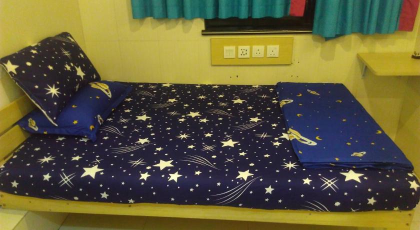 New hoover hostel photo