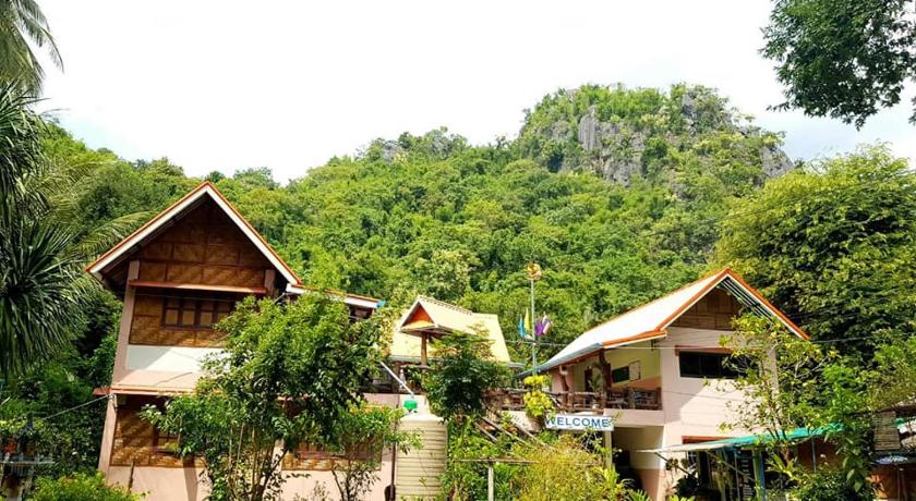 a small house with trees and houses, Yayei Homestay in Kanchanaburi