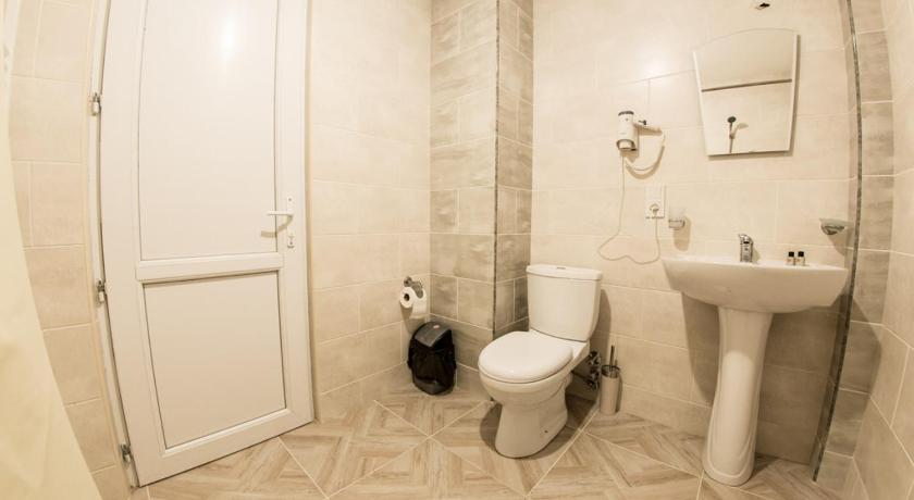 Hotel Deka photo