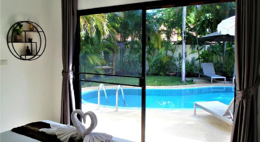 Coconut Paradise Holiday Villas photo