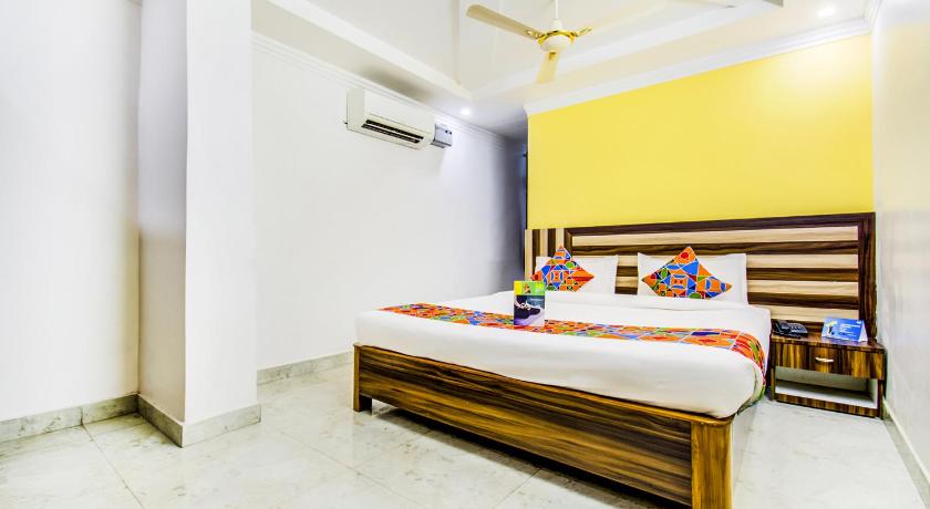 FabHotel Grand Sheela