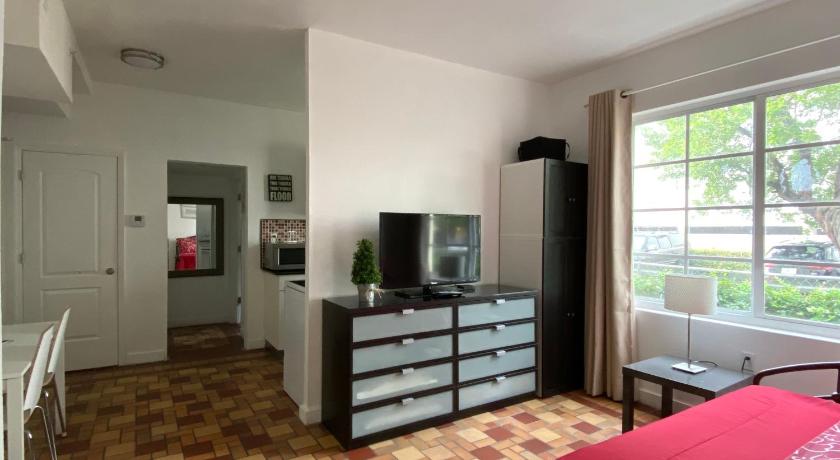 마이애미 비치 (FL) Harding Boutique Apartments 3성급 숙소 수영장