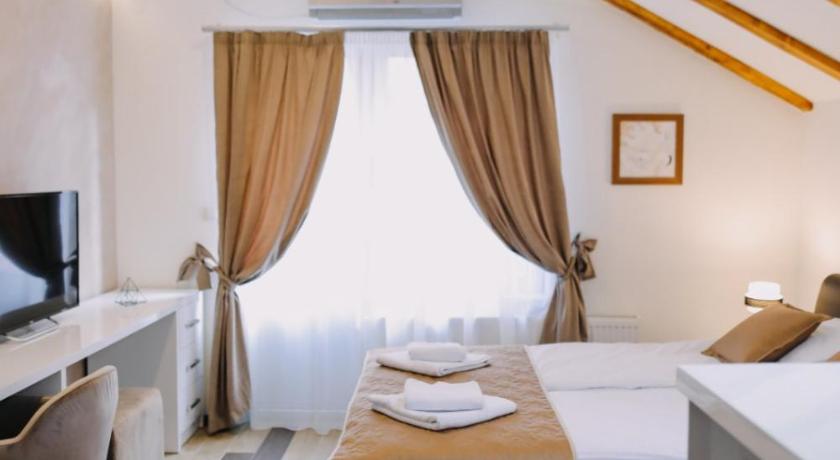 Prima Lux Apartments & Studio