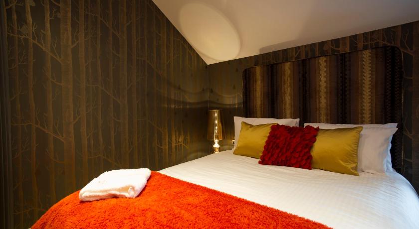 Image of Superior Luxury Suite - The Elswick Suite 5