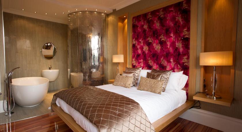 Image of Superior Luxury Spa - The Lockwood Suite 3