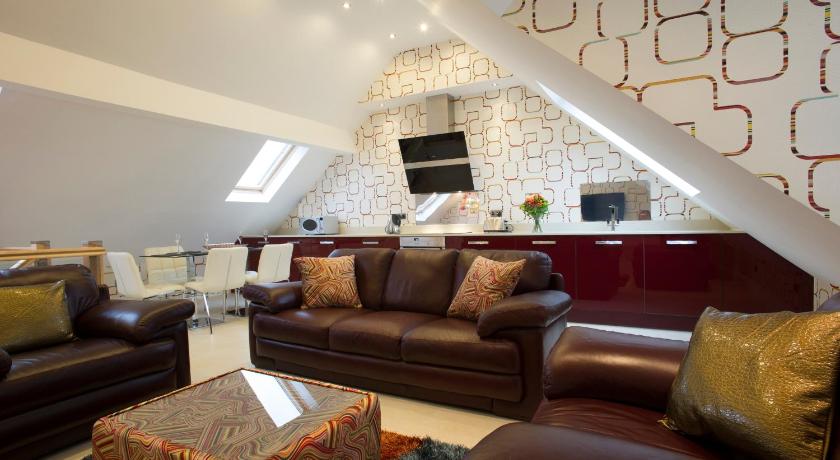 Image of Three-Bedroom Luxury Duplex Suite 5